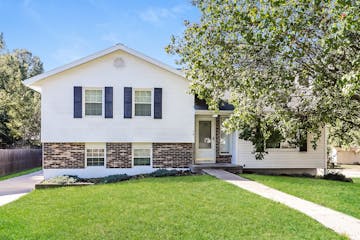 529 Clyde St Liberty, MO 64068